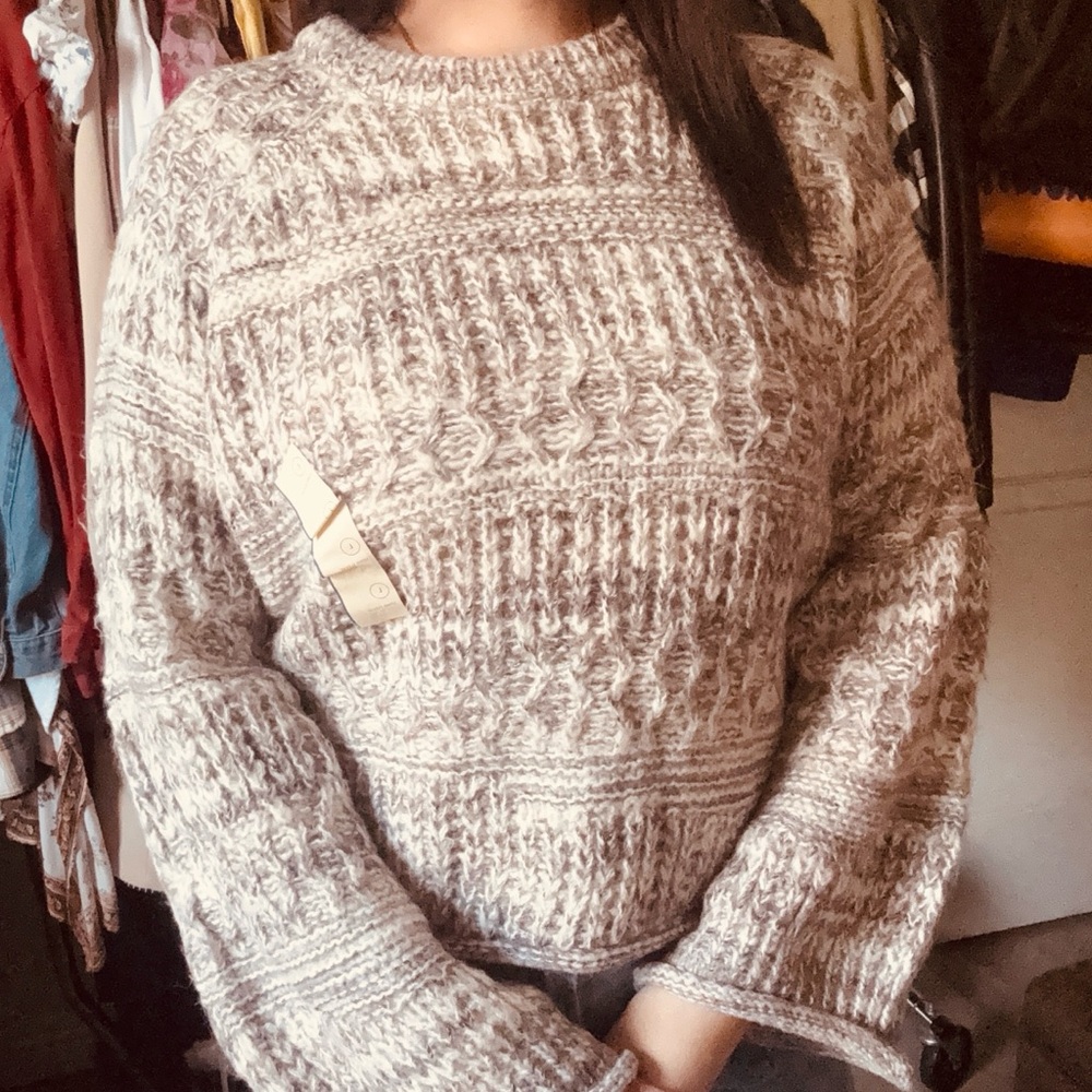 Cozy Knit Sweater - Gray